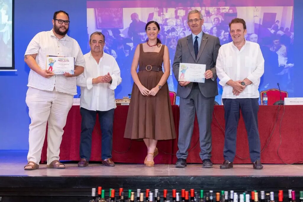 El Amontillado Amanecer de la Aurora vencedor en los Premios Mezquita 1